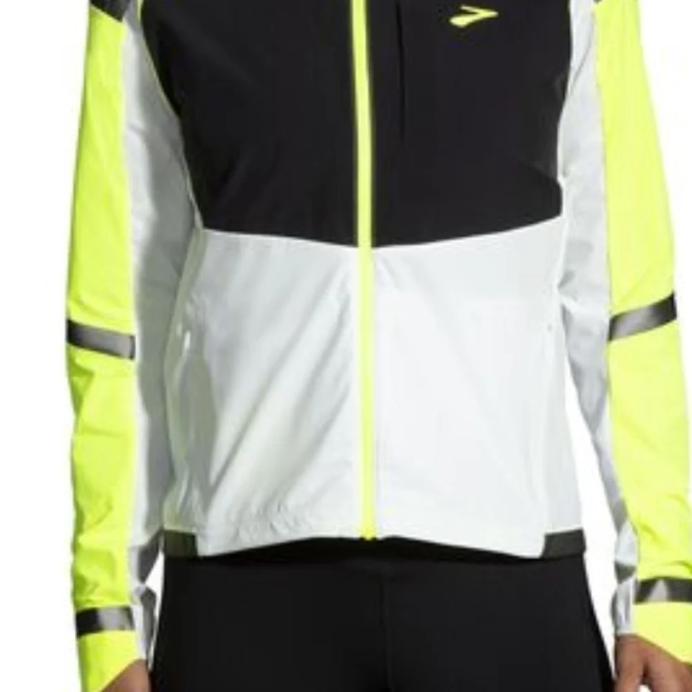 Brooks Run Visible Women’s Carbonite Jacket - Picture 2 of 7